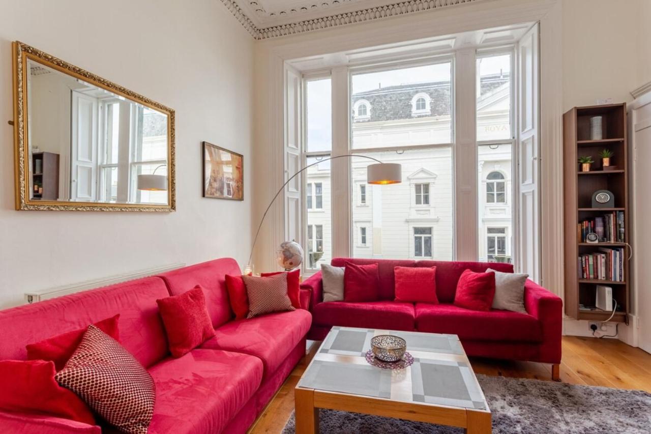 Cozy 2 Bedroom Apartment At Heart Of The Edinburgh Exterior photo